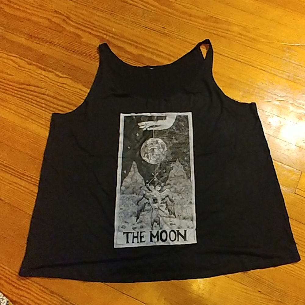 Moon tarot tank